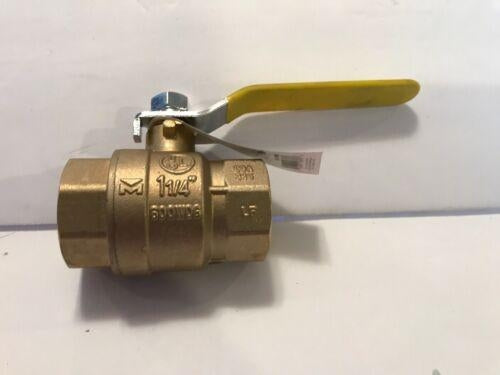 Proline 107-826NL 1-1/4 ips Low Lead Gland Pack Ball Valve